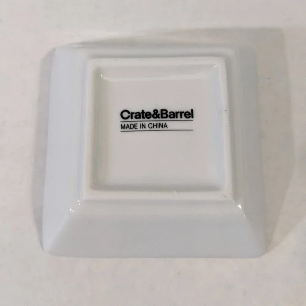 Cb2 Crate & Barrel White Porcelain Square Dipping Small Sauce Bowls 3 1/4